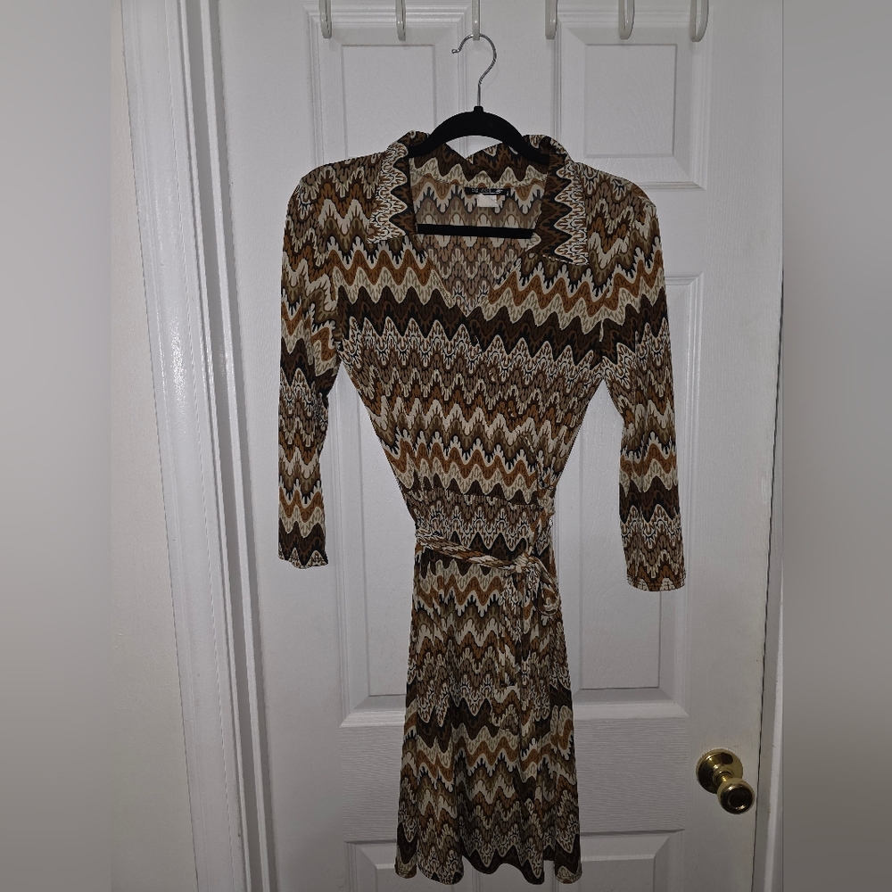 Star Vixen Zigzag Long Sleeve Dress - Brown and Cream